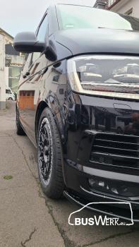 8x18 ET50 mattschwarz / Felgenhorn silber BusWerk ROX Offroad / Allterrain Satz (4 Stck.) Alu-Felgen mit ABE für VW T5, T6 und T6.1
