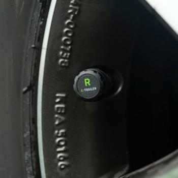 Luftdruck-Überwachung für Reifen mit App für Trailer, Wohnwagen, Wohnmobil, Anhänger (Basic-Set incl Sensoren für 2 Räder)