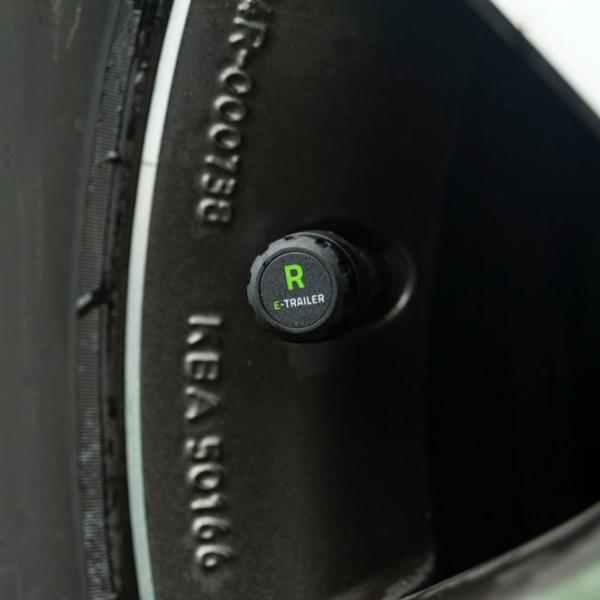 Luftdruck-Überwachung für Reifen mit App für Trailer, Wohnwagen, Wohnmobil, Anhänger (Basic-Set incl Sensoren für 2 Räder)
