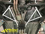 BMW E46 316i, 318i, 320i, 323i, 325i, 328i, 330i Unterboden Set hinten Domstrebe ULTRA Racing Domstrebe Rennsport-Qualität